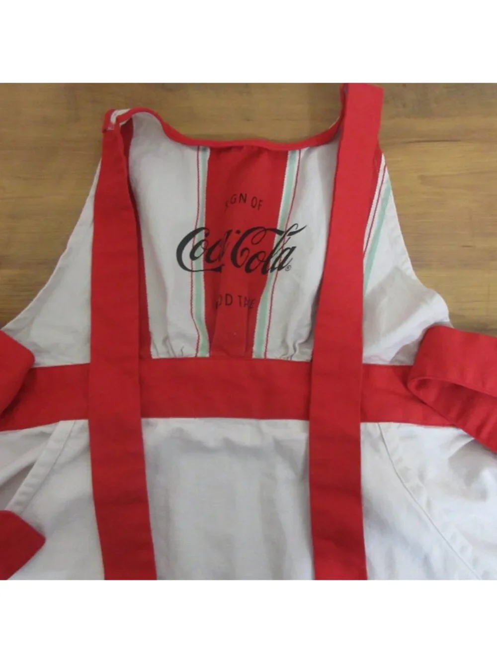 Coca-Cola Apron Pockets The Linen Press Red Advertising Ladies Logo Vintage Look